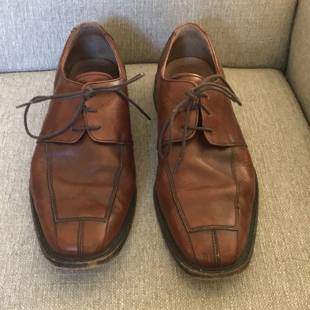 Florsheim brown men’s dress shoes